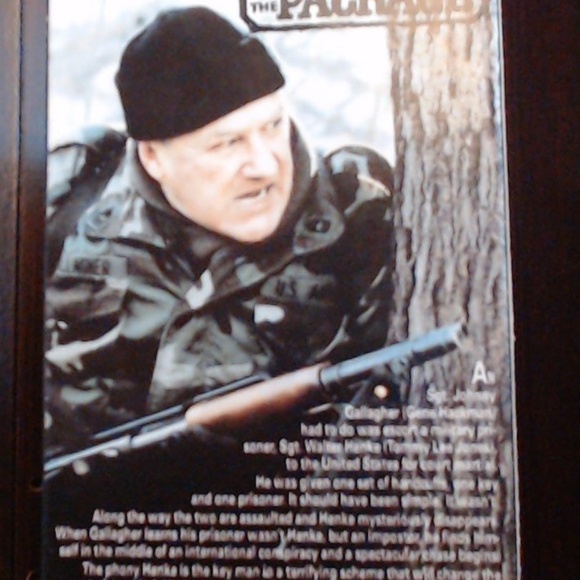 The Package (VHS) Gene Hackman Tommy Lee Jones - Picture 2 of 3